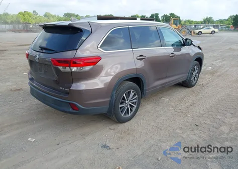 2017 Toyota Highlander Se/Xle from USA, damaged, VIN 5TDJZRFH1HS443200